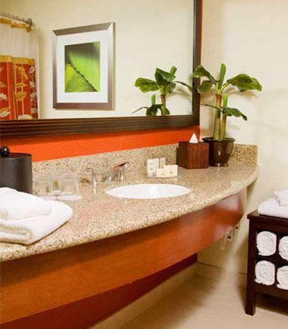 Courtyard Airport/liberty Station Hotel San Diego